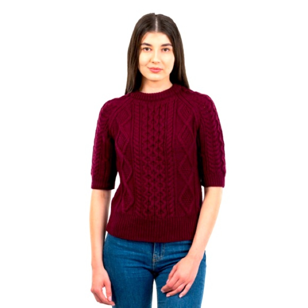 Crewneck Cable Knit Sweater in Burgundy